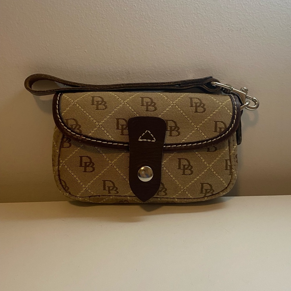 Dooney & Bourke Signature Flap Wristlet Wallet Brown Leather Trim